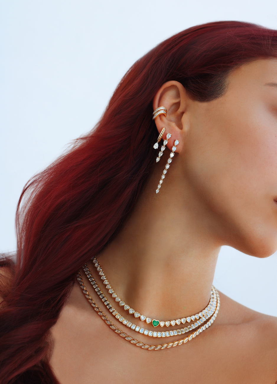 GRADUATED BEZEL MARQUISE DIAMOND CHOKER 6 GRADUATED BEZEL MARQUISE DIAMOND CHOKER