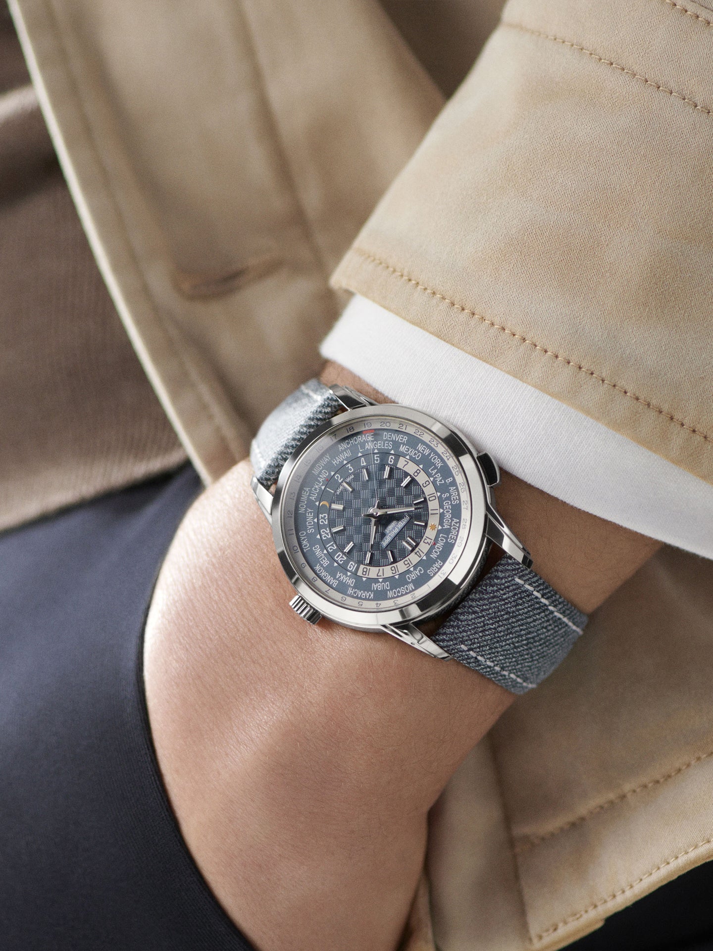 Patek Philippe World Time Watch Ref. 5330G-001 3 Patek Philippe World Time Watch Ref. 5330G-001