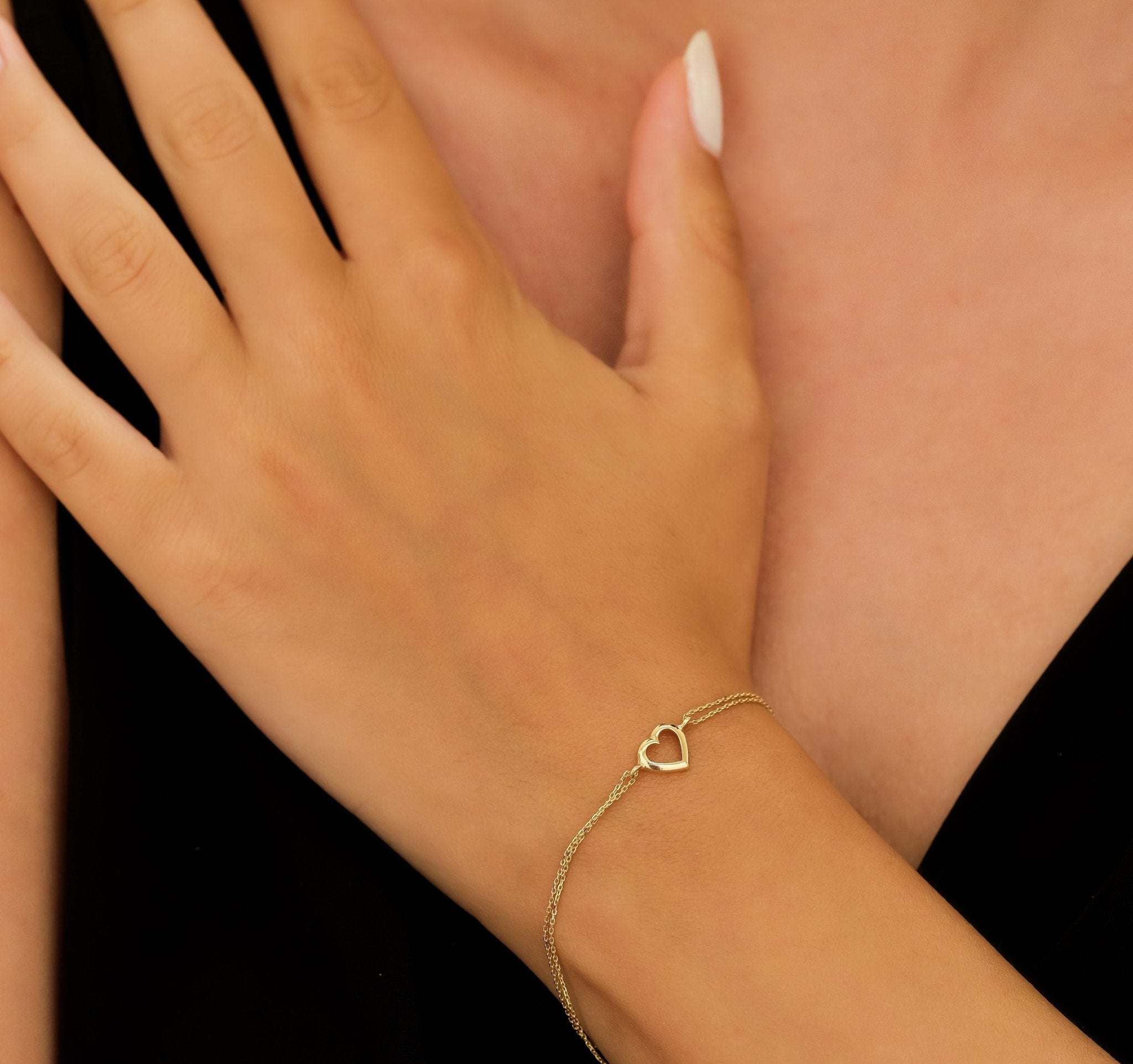 14K Yellow Gold Open Heart Bracelet