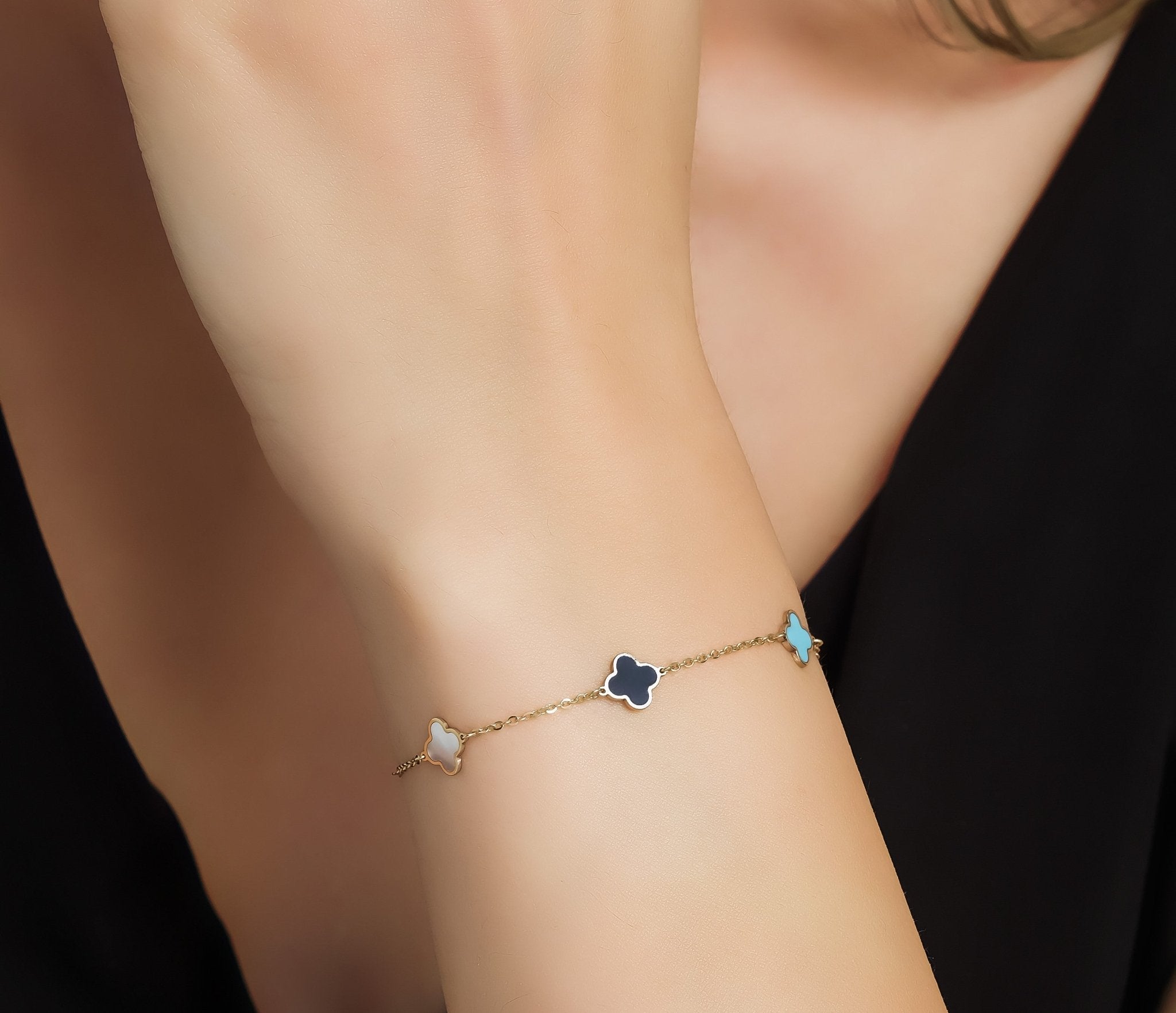 14K Solid Gold Mother Of Pearl and Turquoise Four Leaf Clover Bracelet
