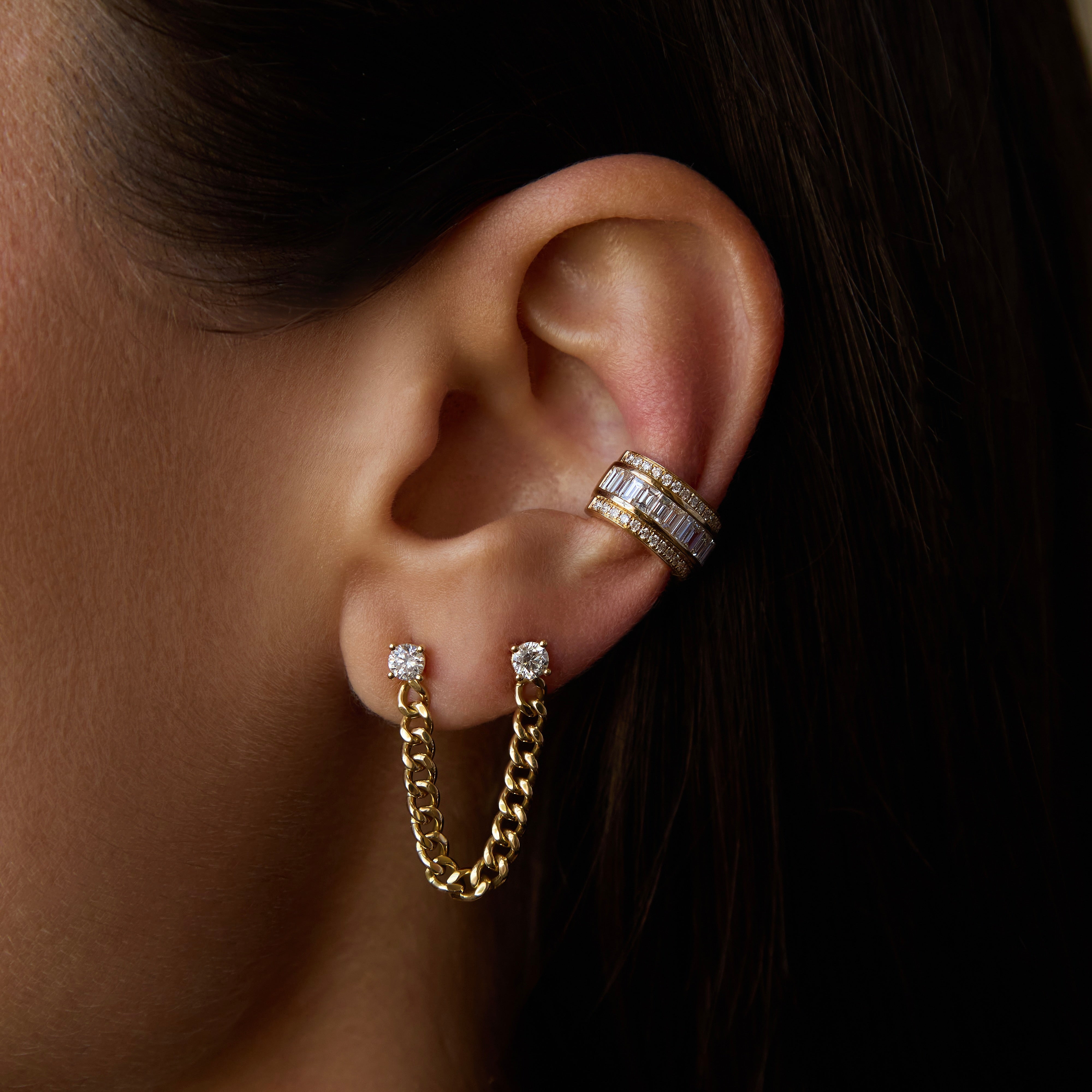 CUBAN LINK DOUBLE-PIERCING EARRING WITH ROUND DIAMONDS 5 CUBAN LINK DOUBLE-PIERCING EARRING WITH ROUND DIAMONDS