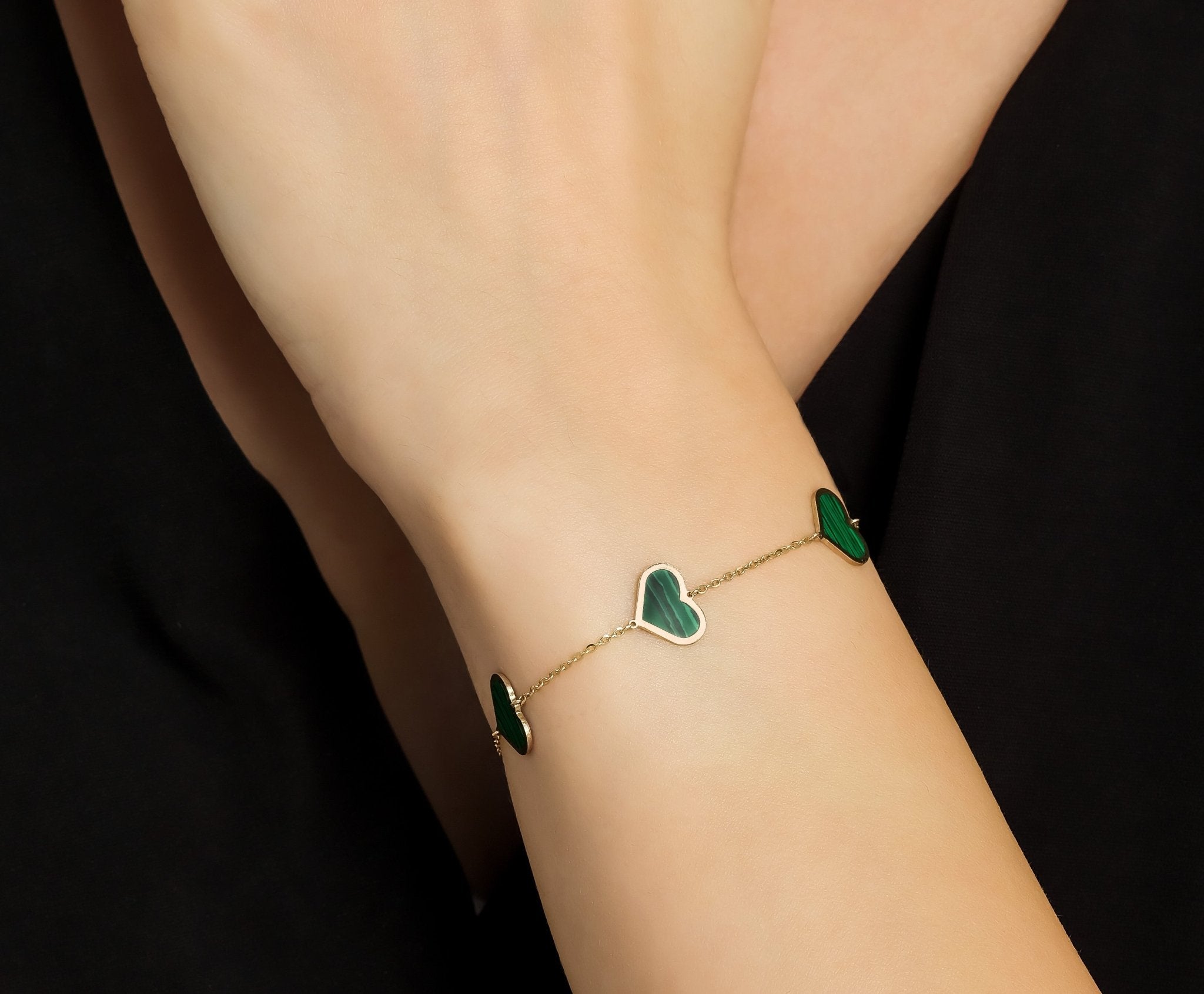 14K Yellow Gold Malachite Heart Bracelet