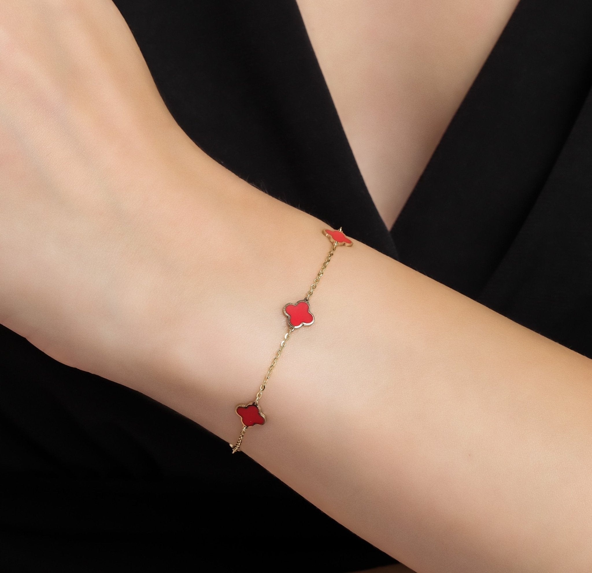 14K Solid Yellow Gold Red Coral Four Leaf Clover Bracelet