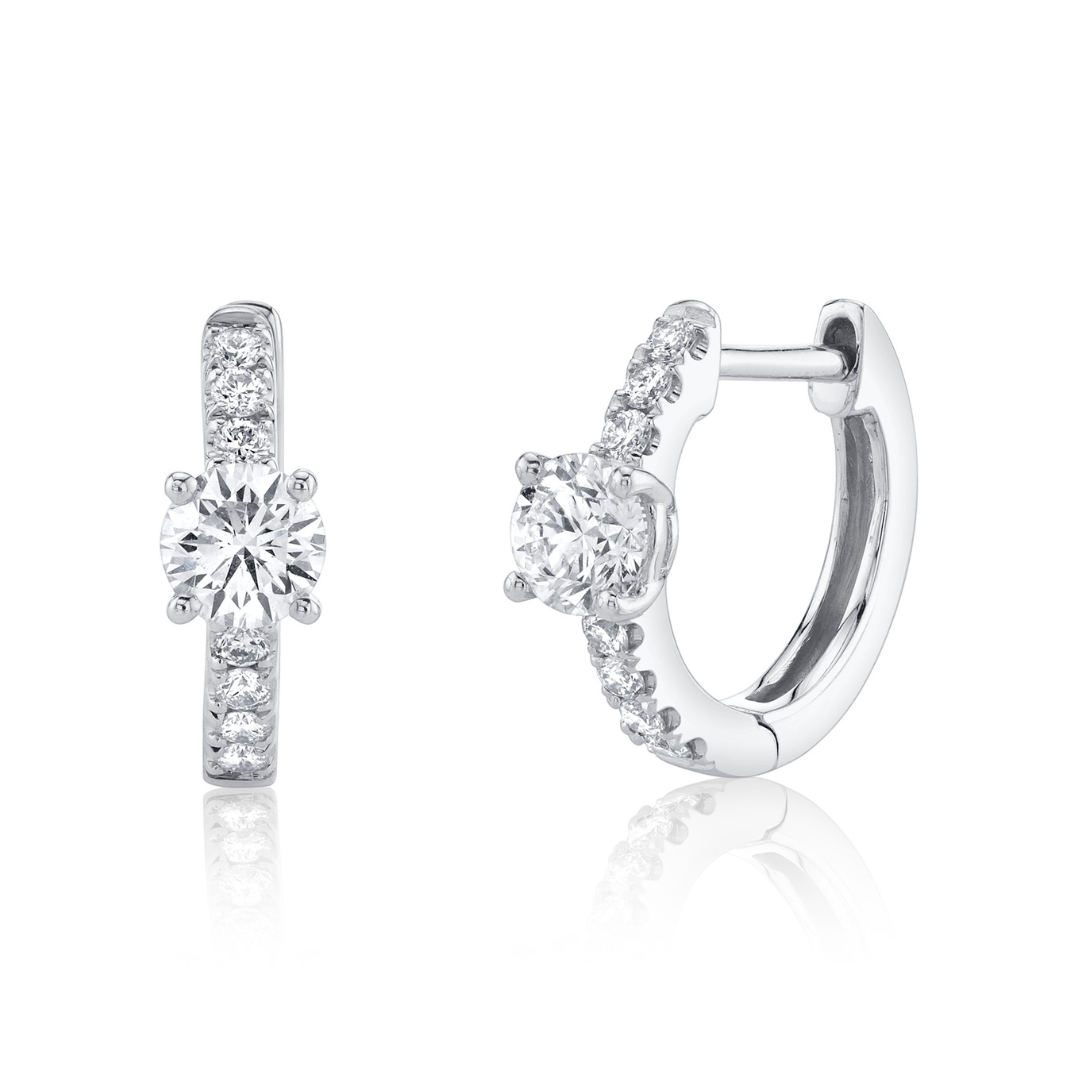 DIAMOND HUGGIES WITH ROUND DIAMOND CENTER