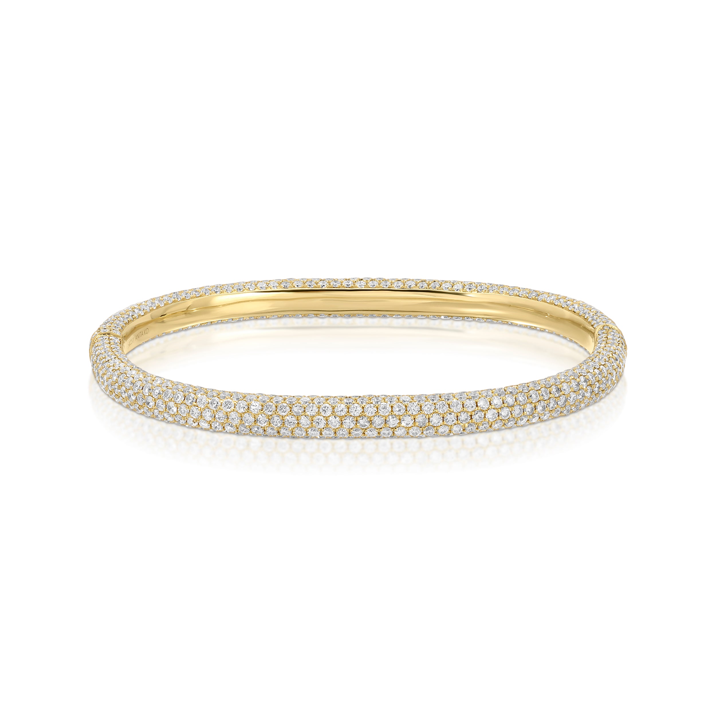 COSMO PAVE OVAL BANGLE