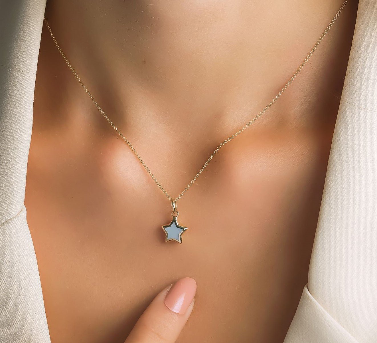 14K Yellow Gold Minimalist Mother Of Pearl Puffed Star Necklace