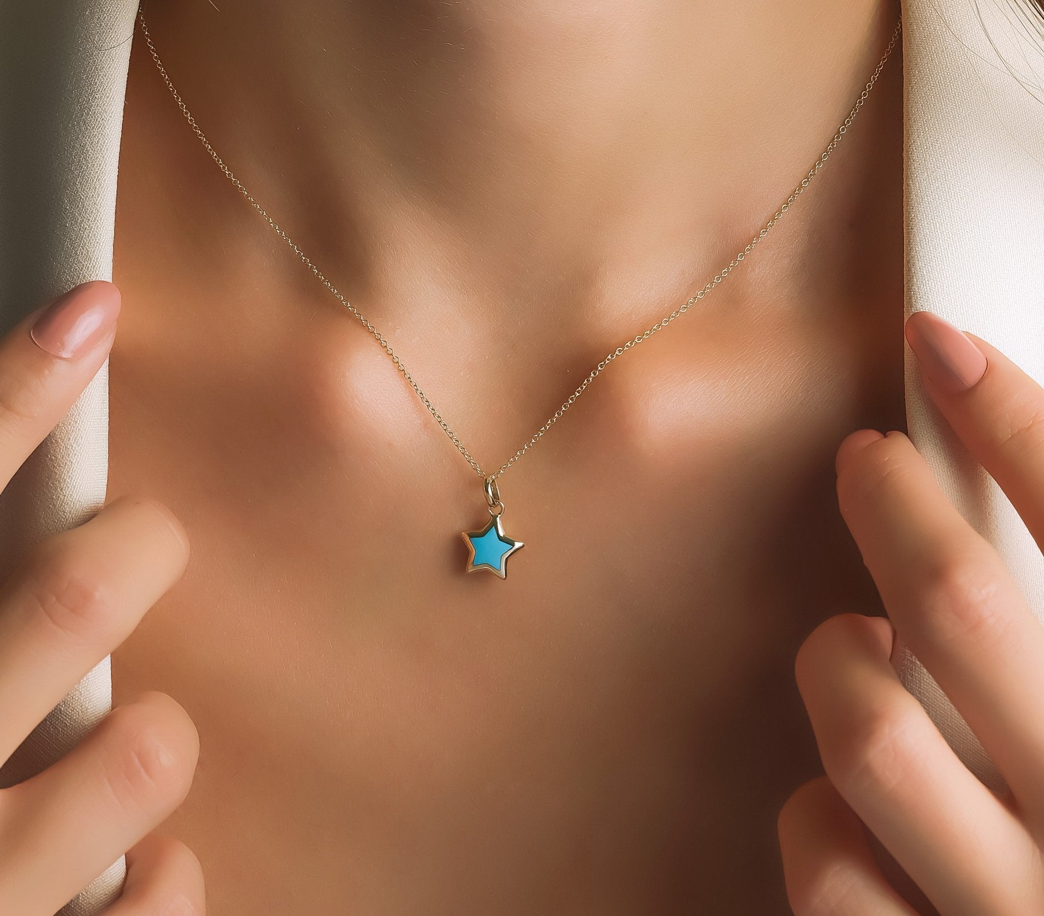 14K Yellow Gold Minimalist Turquoise Puffed Star Necklace