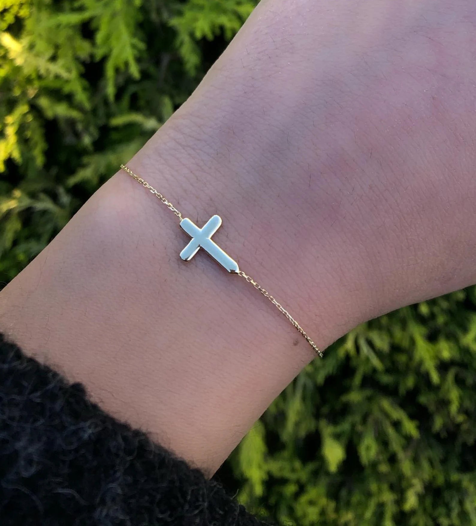 14K Solid Yellow Gold Sideway Cross Bracelet