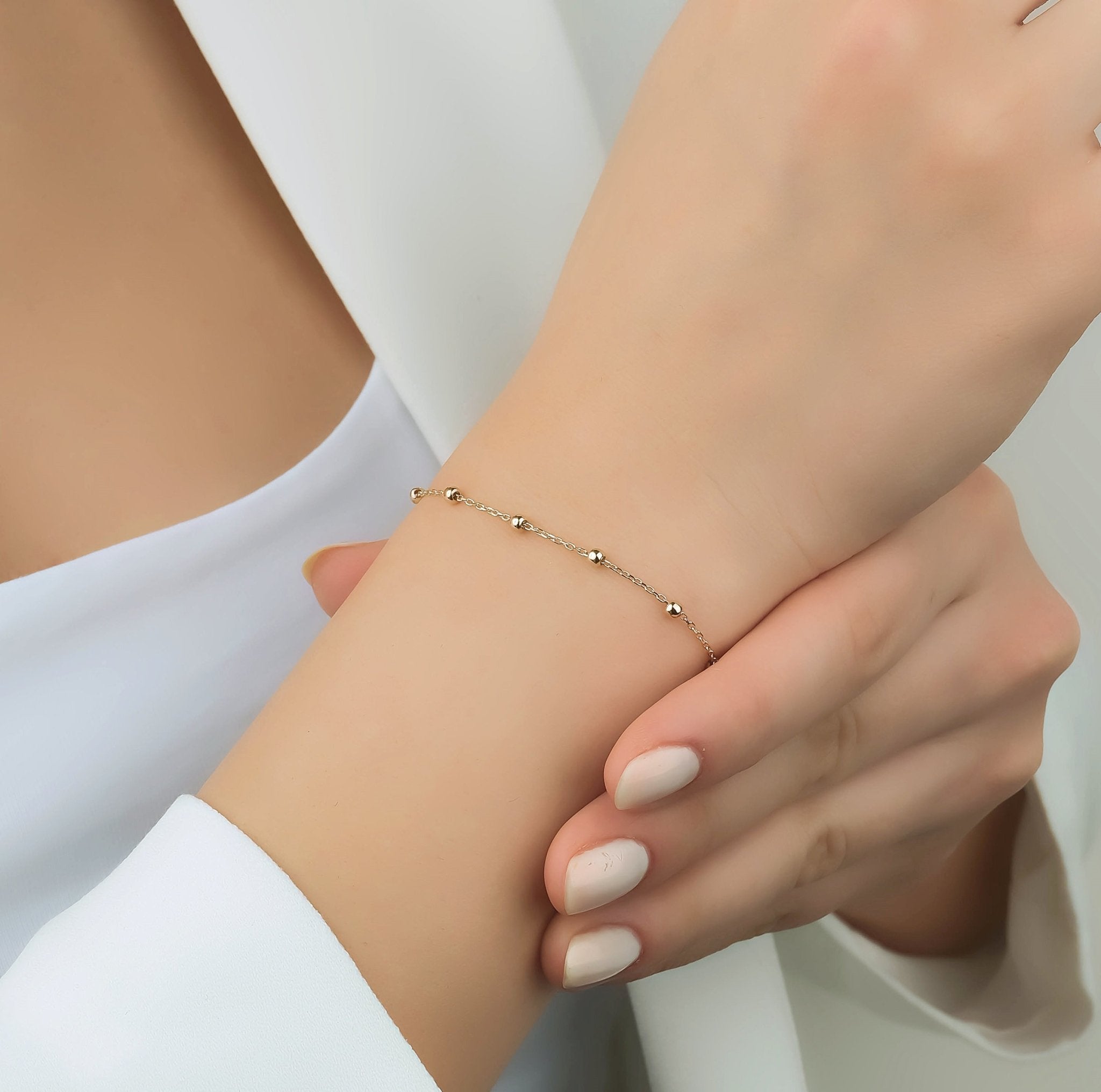 14K Solid Yellow Gold Station Ball Bracelet