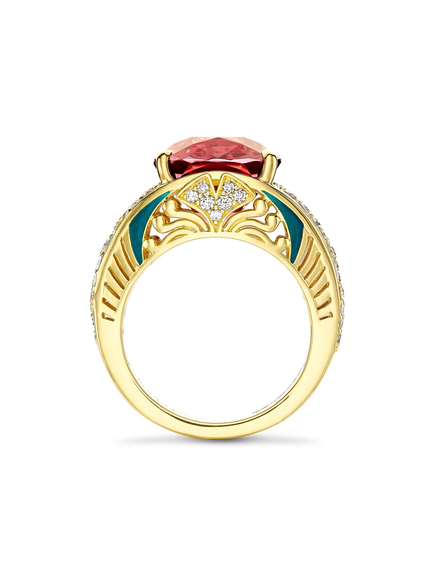 A Family Journey Prague Garnet Yellow Gold Ring 5 A Family Journey Prague Garnet Yellow Gold Ring