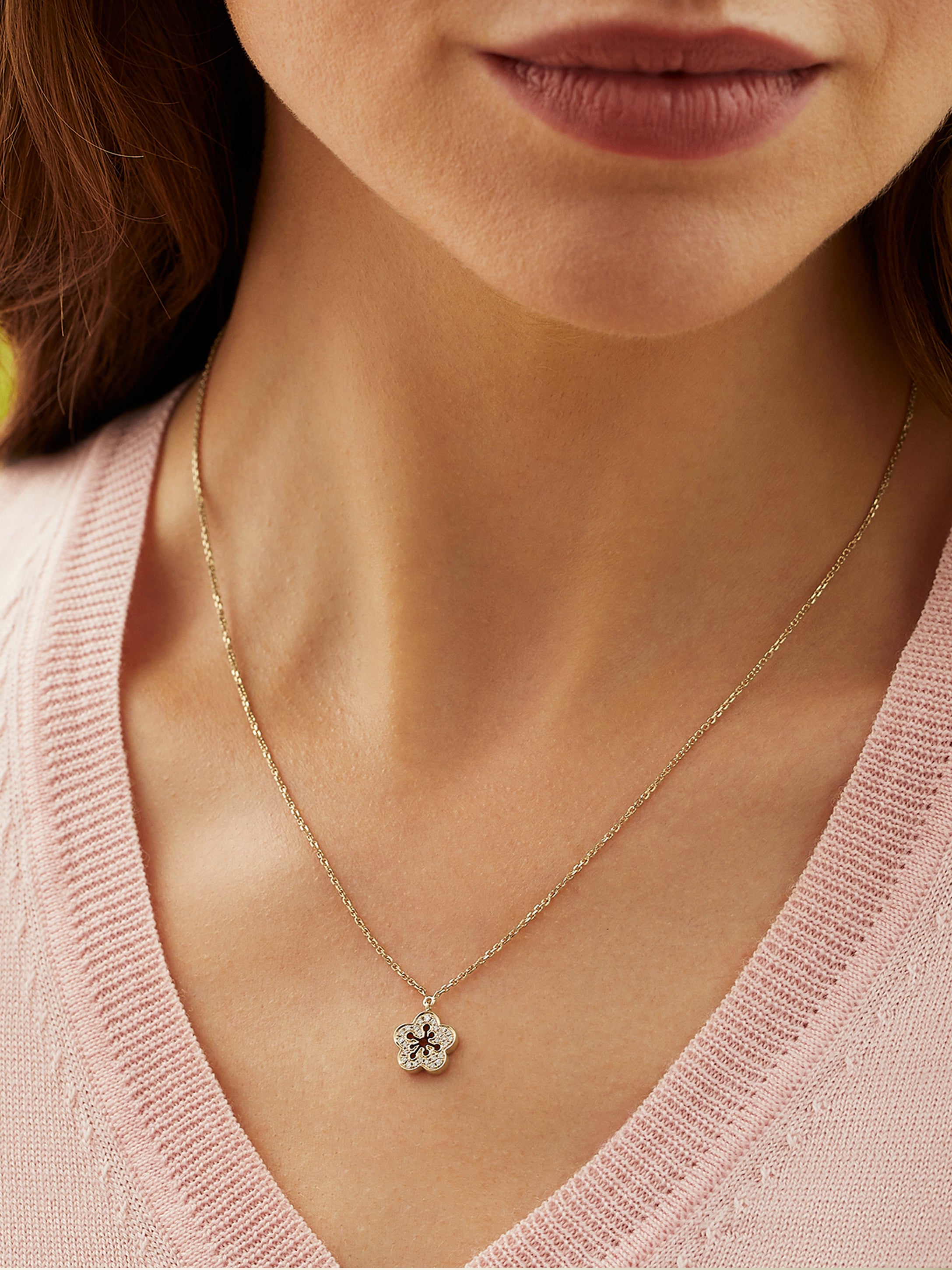 Blossom Mini Yellow Gold Diamond Pendant 3 Blossom Mini Yellow Gold Diamond Pendant